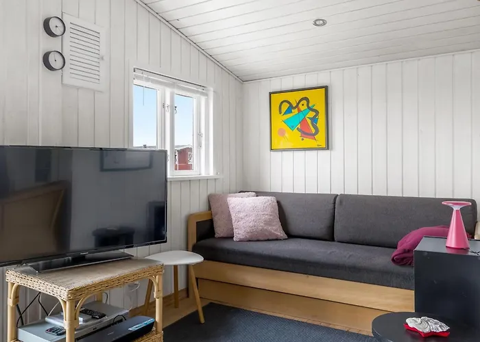 Holiday home Mortensen - 350m From The Sea By Interhome